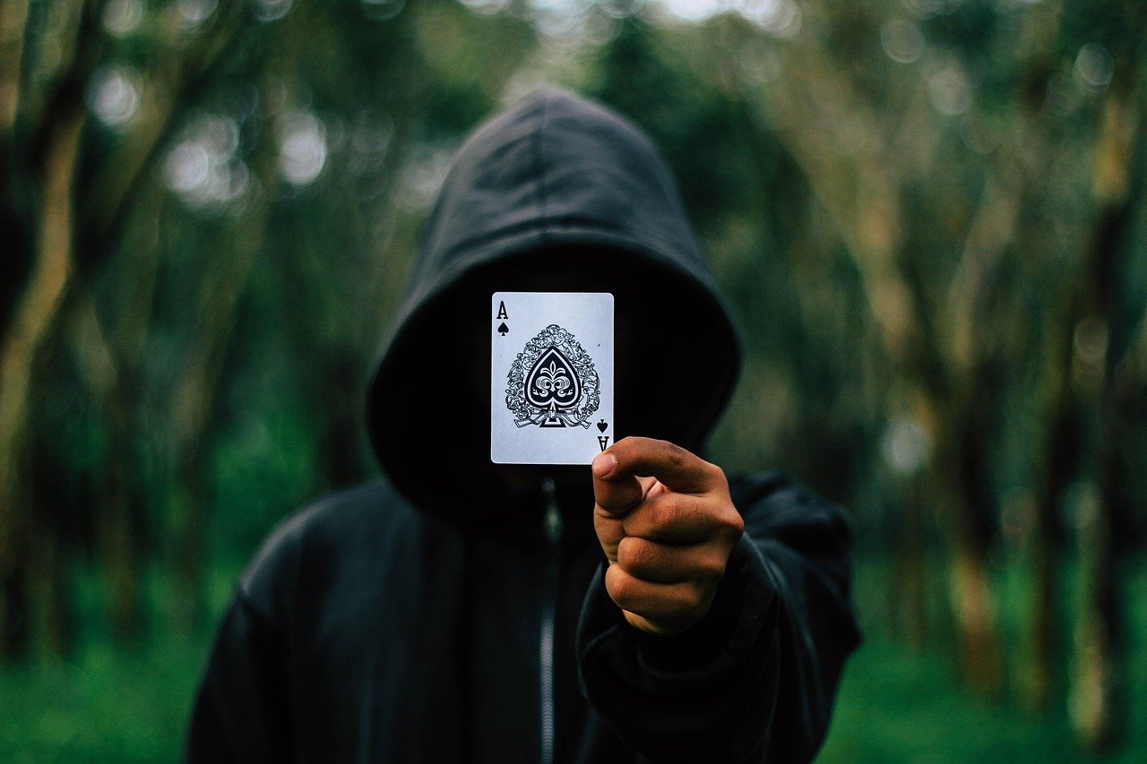 ace-1869825_1280